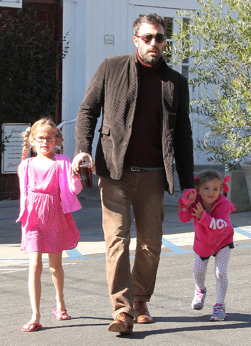 Ben Affleck zaniedbuje żonę i córki