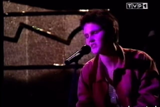 Tak wyglądał pierwszy występ Chylińskiej w telewizji (VIDEO)