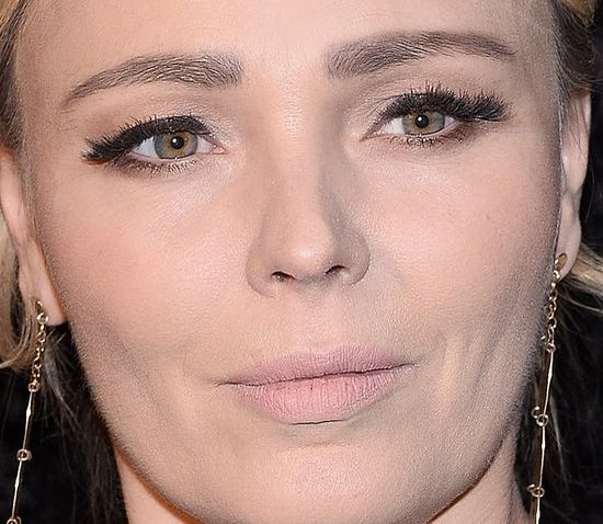 Agnieszka Jastrzębska z bliska - co się dzieje z jej twarzą?