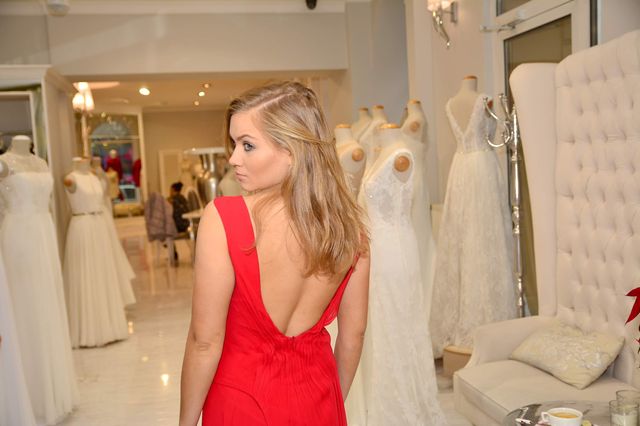 W tych sukniach Kaczorowska poprowadzi Sylwestra (FOTO) W tych sukniach Kaczorowska poprowadzi Sylwestra (FOTO)