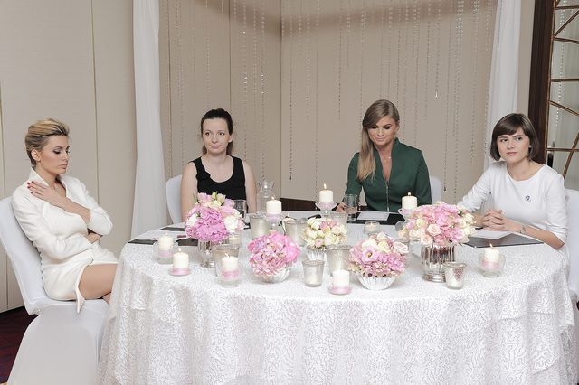 Agnieszka Popielewicz pełne ma już tylko usta (FOTO) Agnieszka Popielewicz pełne ma już tylko usta (FOTO)