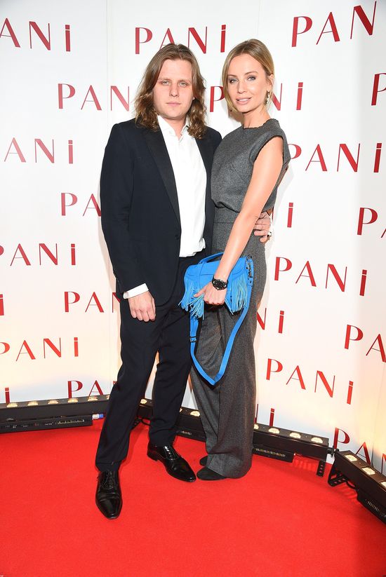 Przyszli państwo Starak na salonach (FOTO)