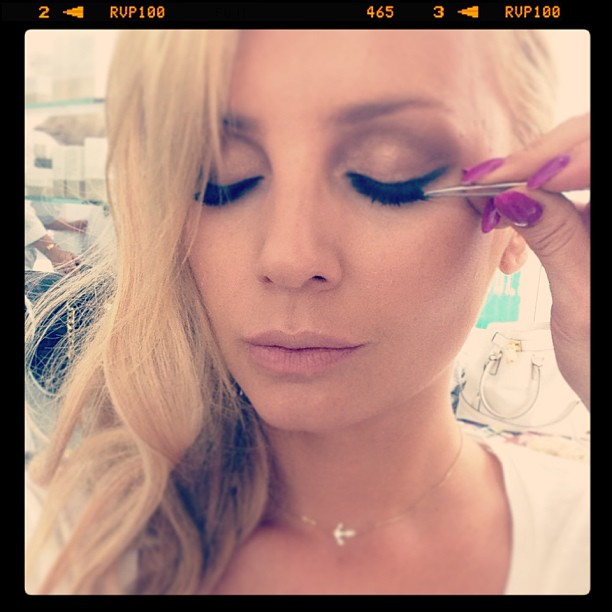 Agnieszka Szulim przedłużyła włosy (FOTO)