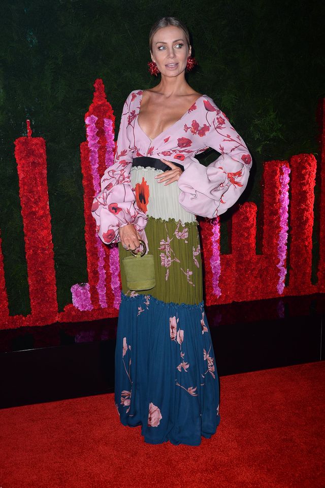 Co robi, by dobrze wyglądać podczas szczególnych okazji?