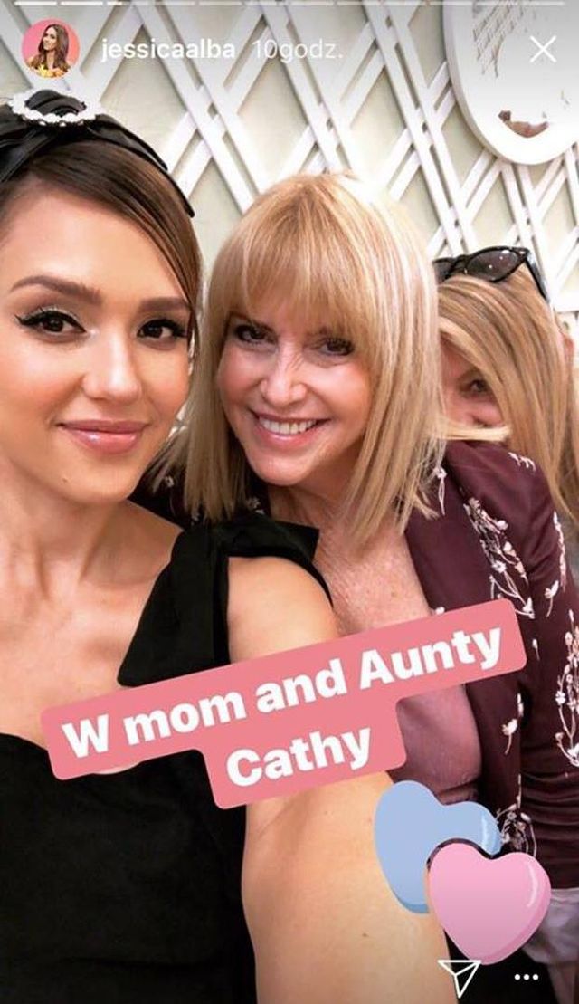 Jessica Alba urządziła baby shower (ZDJĘCIA) Jessica Alba urządziła baby shower (ZDJĘCIA)