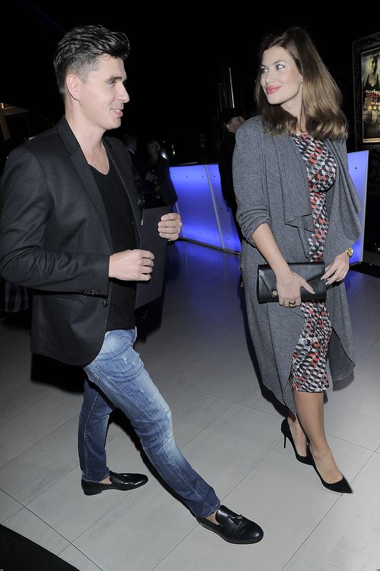 Ciężarna Kisio z partnerem na salonach (FOTO)