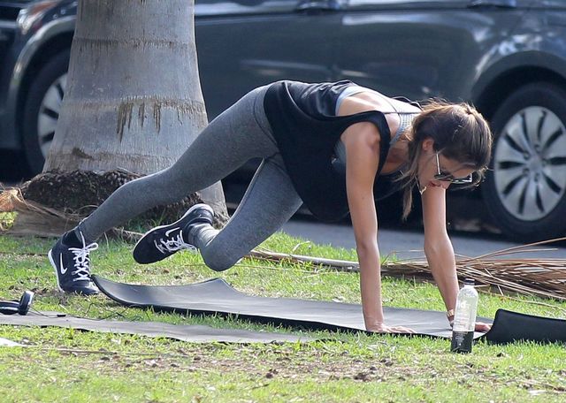 Na polskich ulicach zachowanie Ambrossio by nie przeszłoFOTO