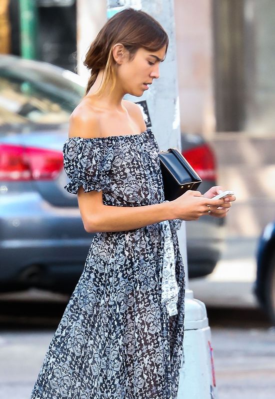 Przez swoją chudość musiała już kasować zdjęcia (FOTO)