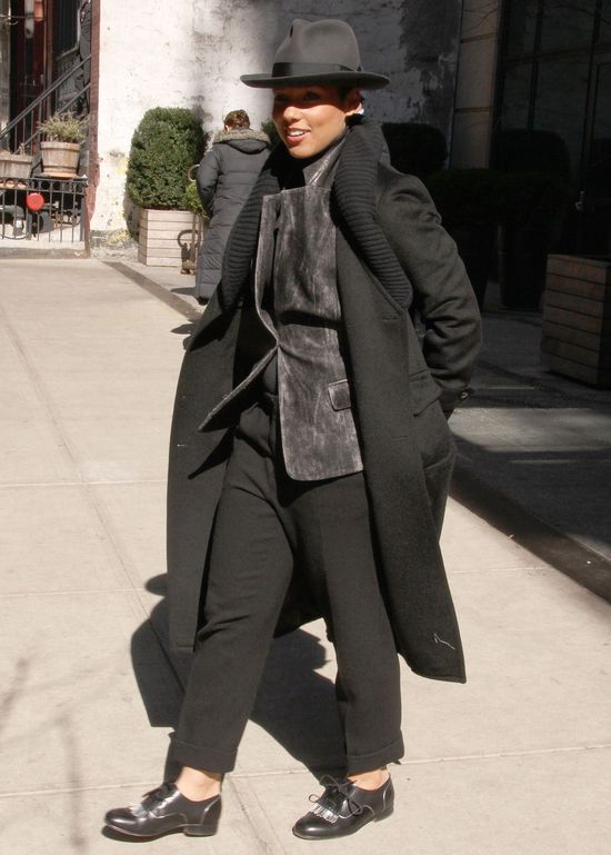 Gdzie się podział seksapil Alicii Keys?! (FOTO)