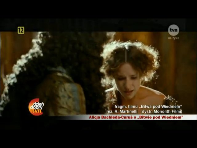 Jesienna Alicja Bachleda-Curuś w Krakowie (FOTO) Jesienna Alicja Bachleda-Curuś w Krakowie (FOTO)