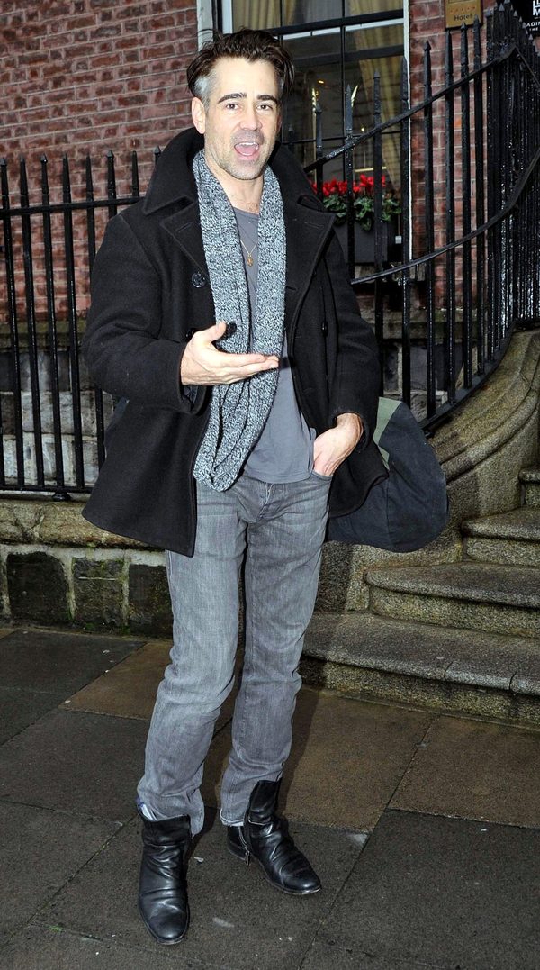 Czym Alicja Bachleda karmi Colina Farrella?