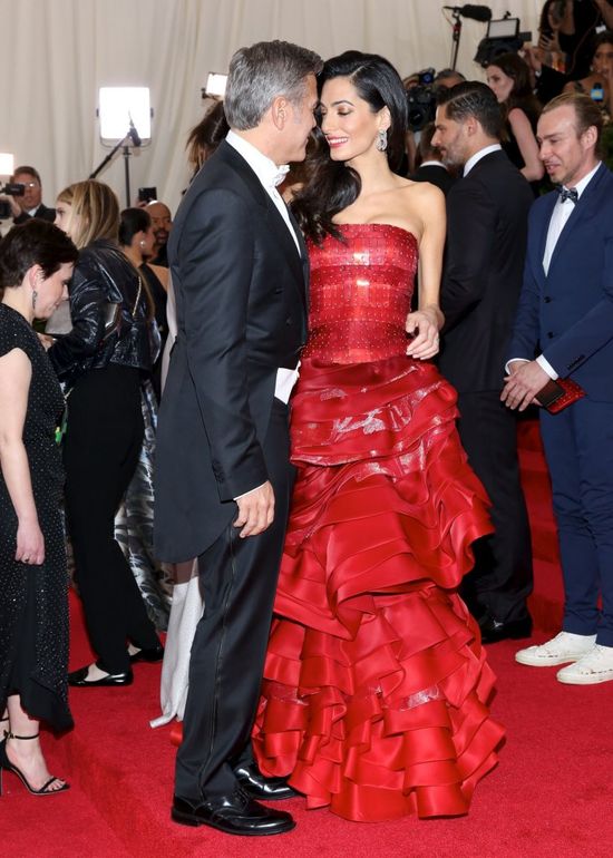 George Clooney martwi się o żonę George Clooney martwi się o żonę