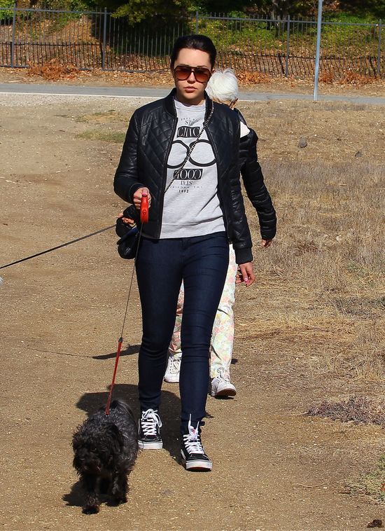 Amanda Bynes ZARĘCZONA?