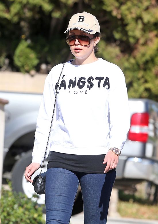 Amanda Bynes wyprzedaje swoje ubrania