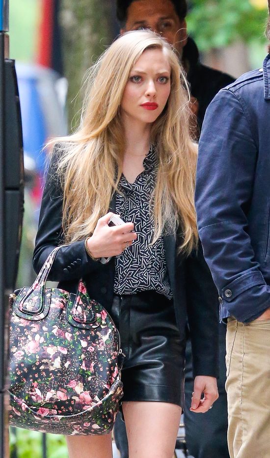 Amanda Seyfried powinna częściej myć włosy?