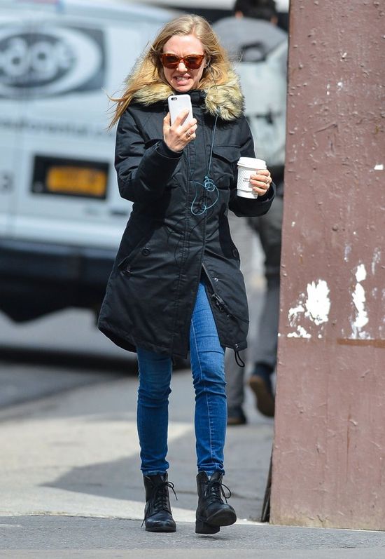 Potrzebowała kilku godzin, by z jej twarzą stało się TO