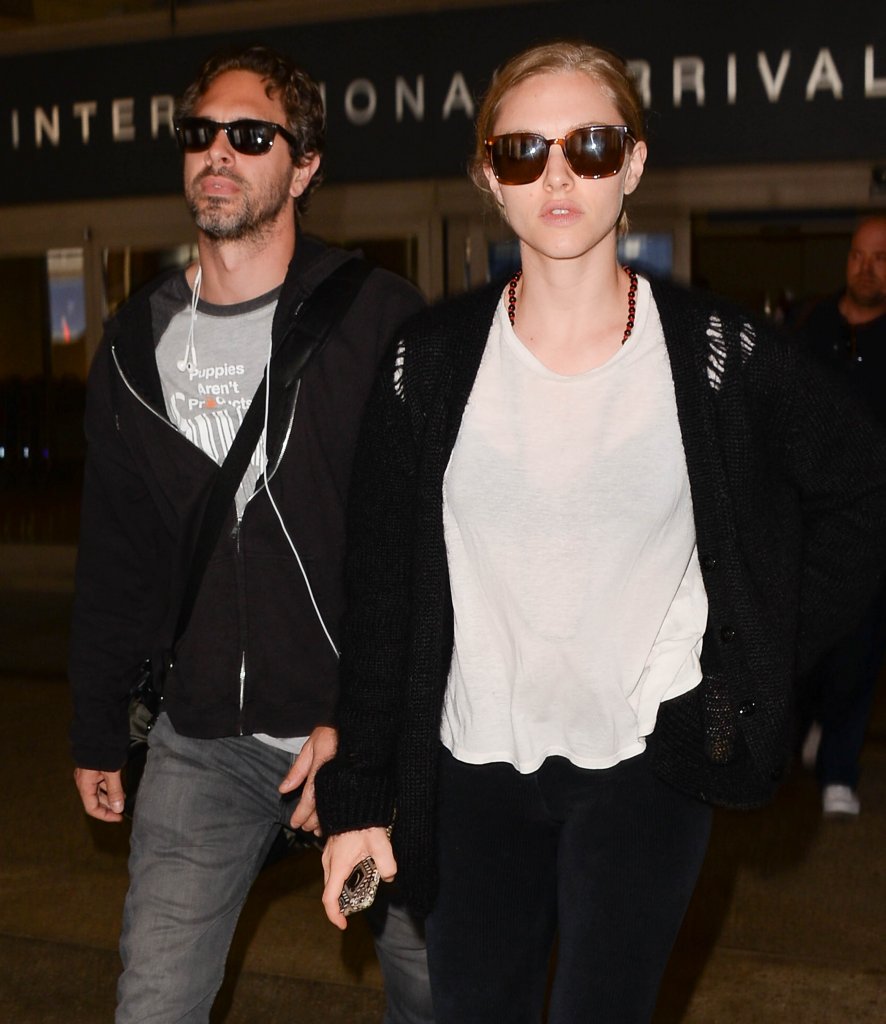 Pierścionek zaręczynowy Amandy Seyfried - nietypowy wybór?