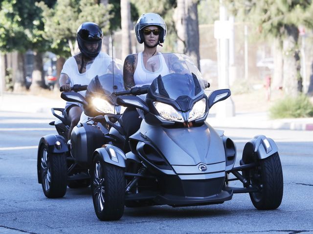 Amber Rose brakuje pomysłów na przykucie uwagi (FOTO)