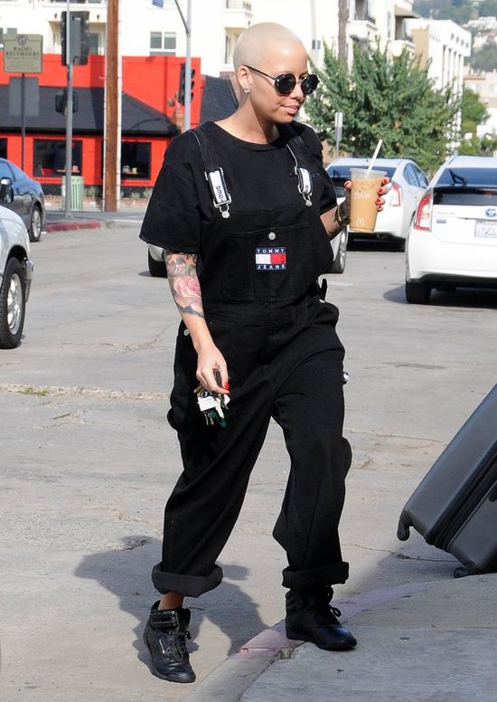 Modelka, a może zwykły robotnik? (FOTO) Modelka, a może zwykły robotnik? (FOTO)