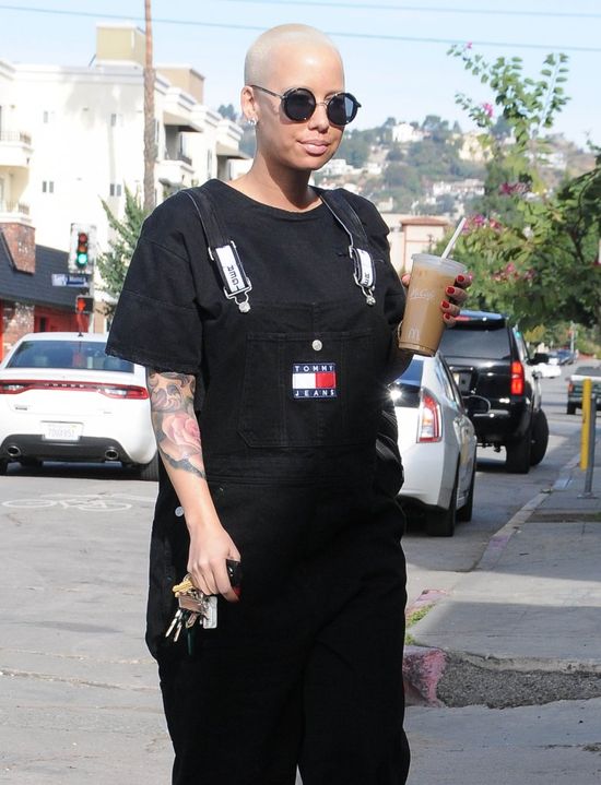 Modelka, a może zwykły robotnik? (FOTO) Modelka, a może zwykły robotnik? (FOTO)