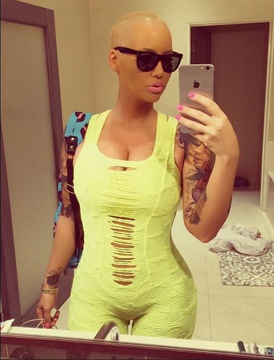 To wyznanie Amber Rose na temat piersi i pupy zaskakuje