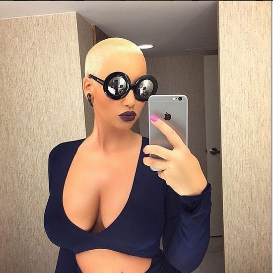 To wyznanie Amber Rose na temat piersi i pupy zaskakuje
