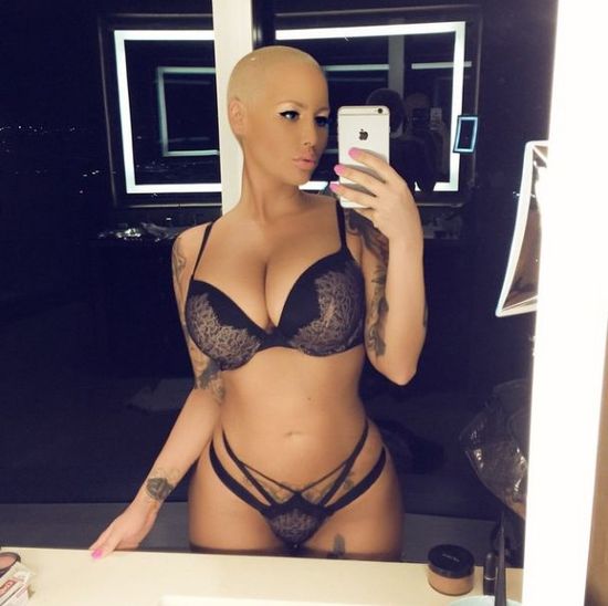 To wyznanie Amber Rose na temat piersi i pupy zaskakuje