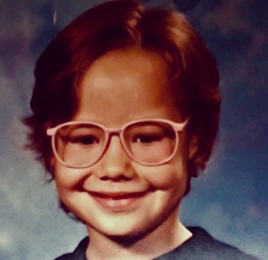 Nie zgadniecie, kto wyglądał tak w dzieciństwie! (FOTO)