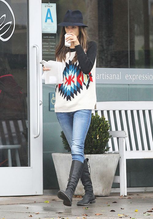 Córka Alessandry Ambrosio jest jak kopia mamy (FOTO) Córka Alessandry Ambrosio jest jak kopia mamy (FOTO)