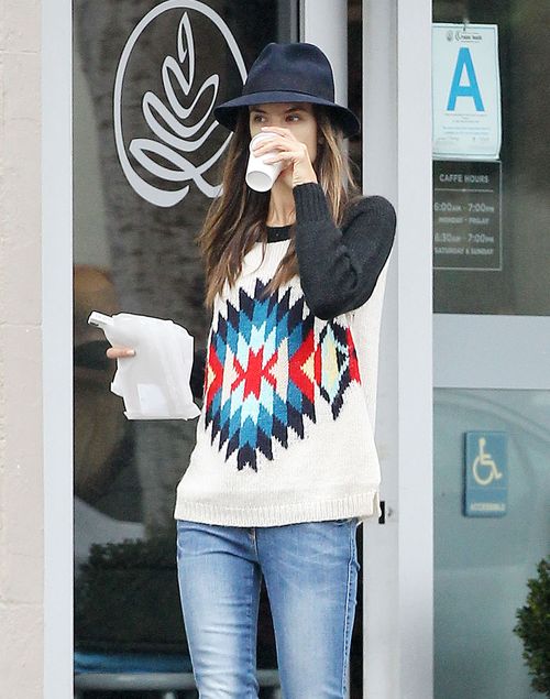 Córka Alessandry Ambrosio jest jak kopia mamy (FOTO) Córka Alessandry Ambrosio jest jak kopia mamy (FOTO)