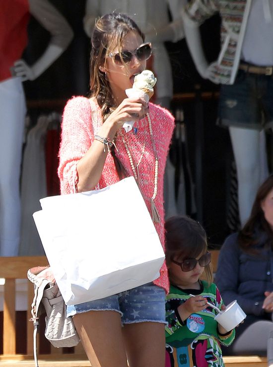 Co to za mała modnisia? Co to za mała modnisia?