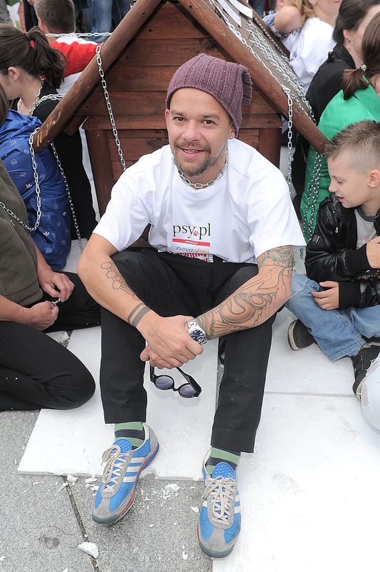 Gwiazdy nwsparły akcję Zerwijmy Łańcuchy (FOTO)