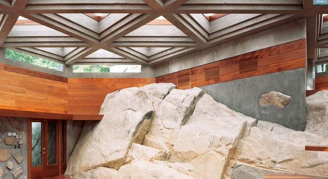 Angelina Jolie kupiła Bradowi wyspę w kształcie serca!