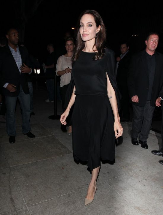 To Jolie jest tą miłą! Aniston to zołza!