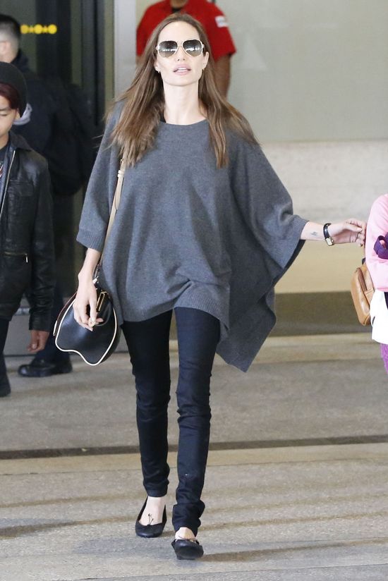 Angelina Jolie i Brad Pitt OKALECZĄ SIĘ  na swoim ślubie!