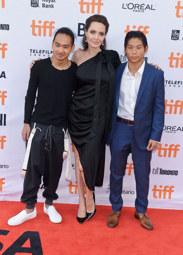 Brad Pitt apeluje, by Angelina przemyślała tą ważną kwestię wychowawczą