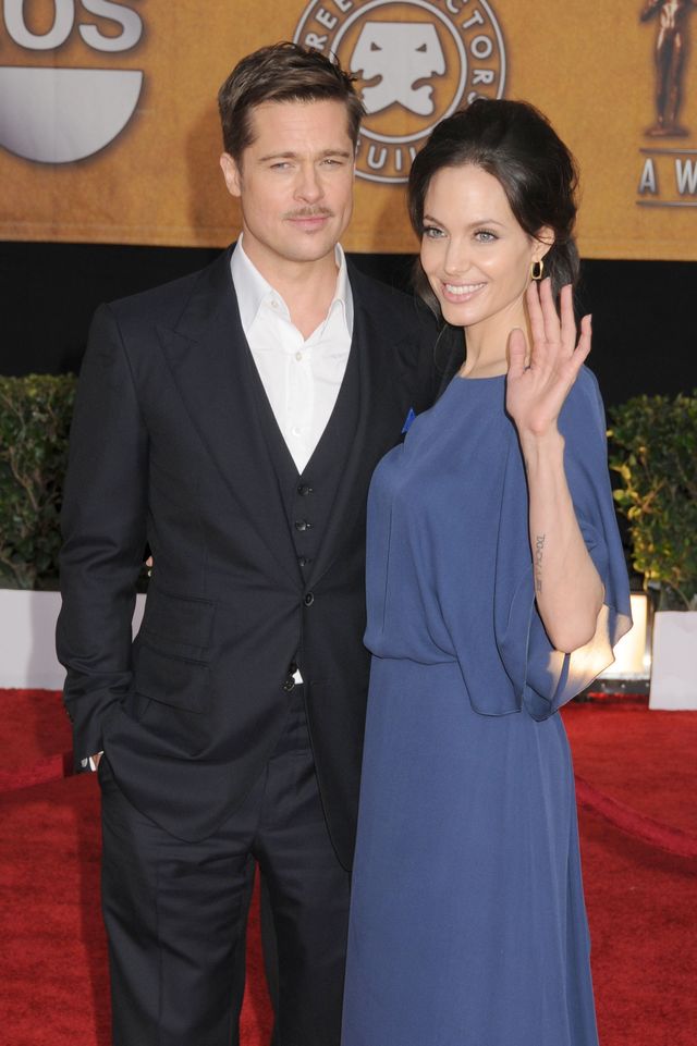 Brad Pitt apeluje, by Angelina przemyślała tą ważną kwestię wychowawczą Brad Pitt apeluje, by Angelina przemyślała tą ważną kwestię wychowawczą