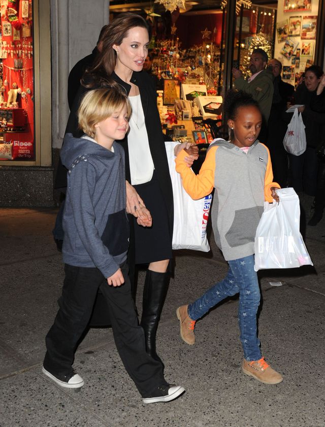 Dramatyczny apel BIOLOGICZNEJ MATKI Zahary do Angeliny Jolie!