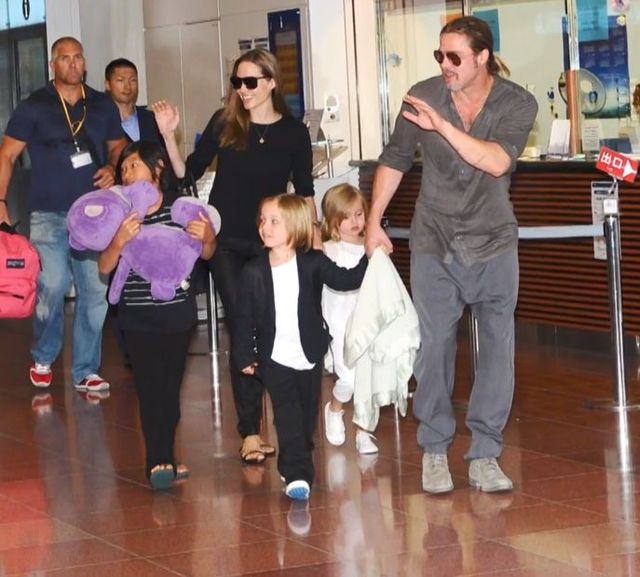 Szczęśliwa Angelina Jolie w Japonii (FOTO) Szczęśliwa Angelina Jolie w Japonii (FOTO)