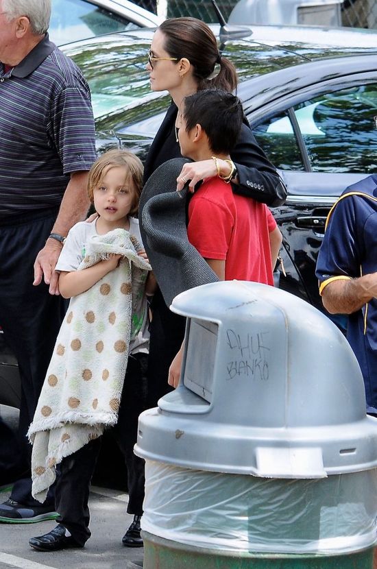 Dla Angeliny Jolie spokojny weekend w parku to luksus (FOTO)