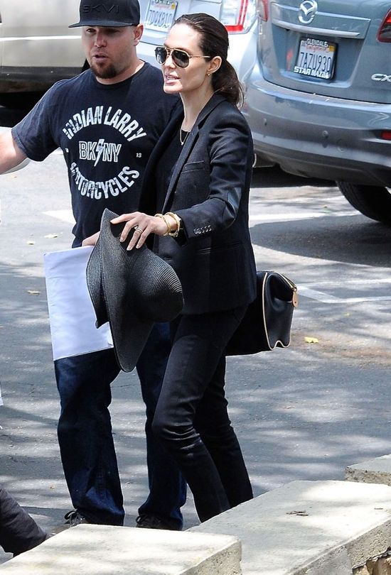 Dla Angeliny Jolie spokojny weekend w parku to luksus (FOTO)