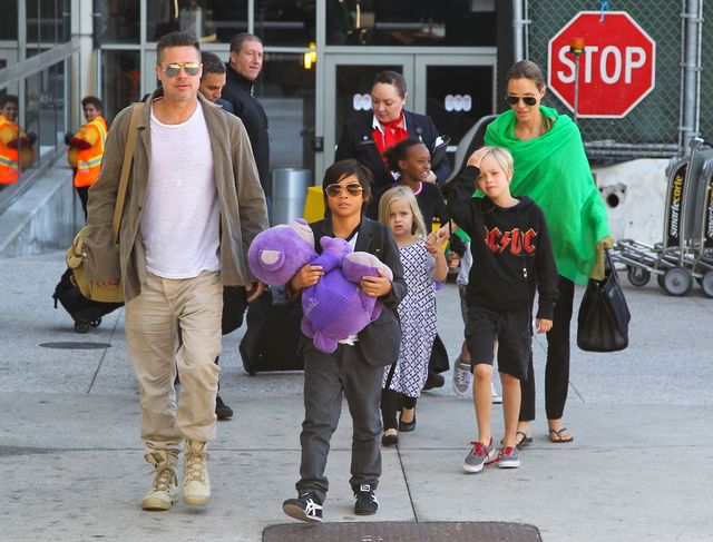 Kolejne dziecko Brangeliny urodzi surogatka?