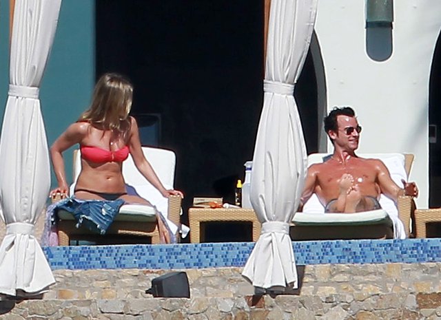 Są po czterdziestce, ale ciała nadal mają boskie (FOTO)