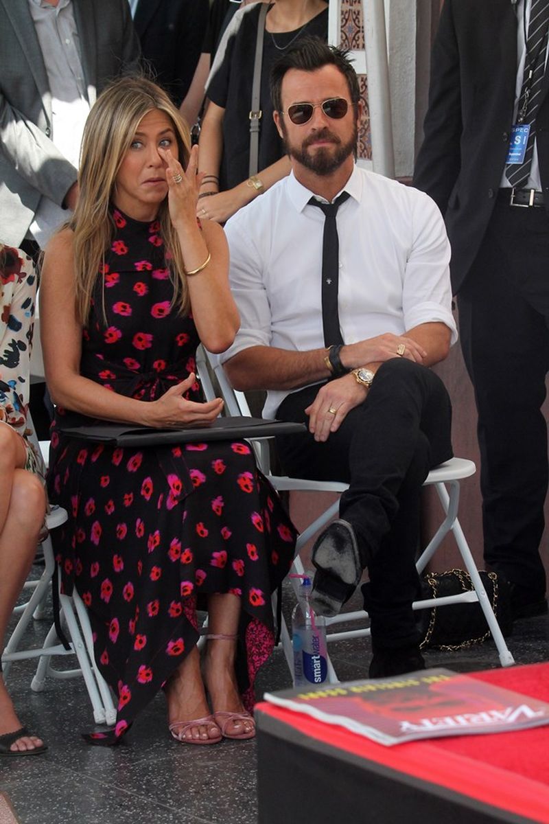 Justin Theroux BŁAGA o wybaczenie Jennifer Aniston. Wszystko z JEDNEGO powodu