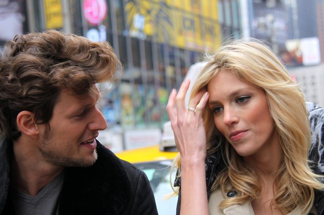 Sasha Knezevic jest dostępny [VIDEO]