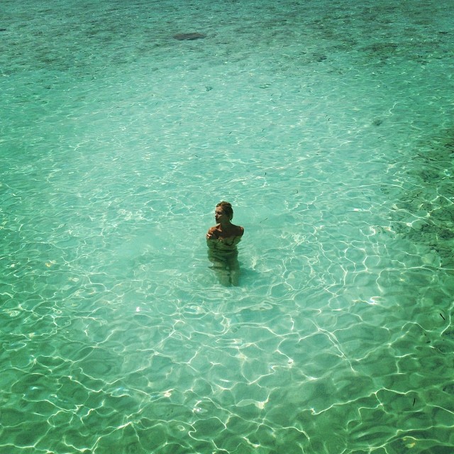 Anja Rubik w bikini na Malediwach (FOTO)