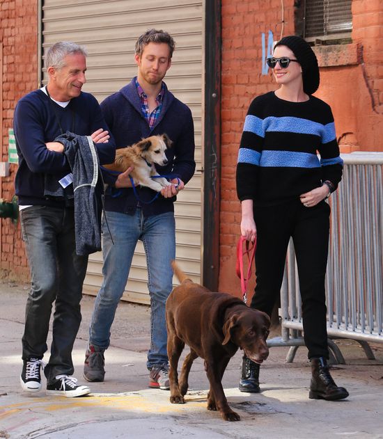 Anne Hathawy tylko przez chwilę wyglądała pięknie (FOTO)