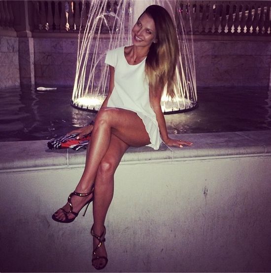 Anna Lewandowska jest BLONDYNKĄ! (FOTO)