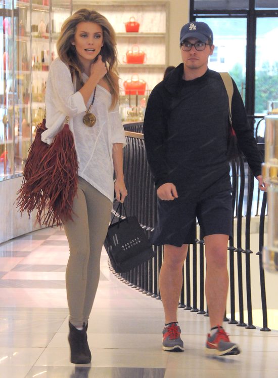 Przed trzydziestką zrobiła się niesamowicie seksowna (FOTO) Przed trzydziestką zrobiła się niesamowicie seksowna (FOTO)