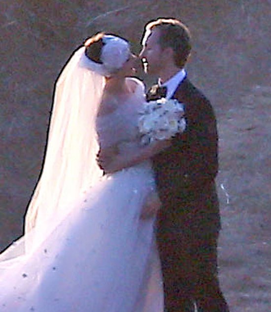 Anne Hathaway wyszła za mąż! (FOTO)